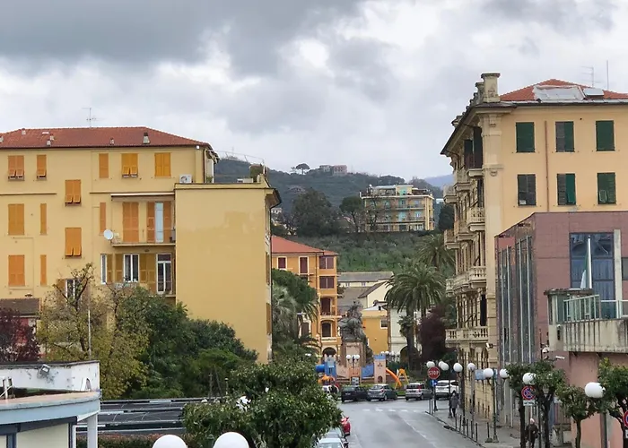 Happy Haven Al Mare * Chiavari